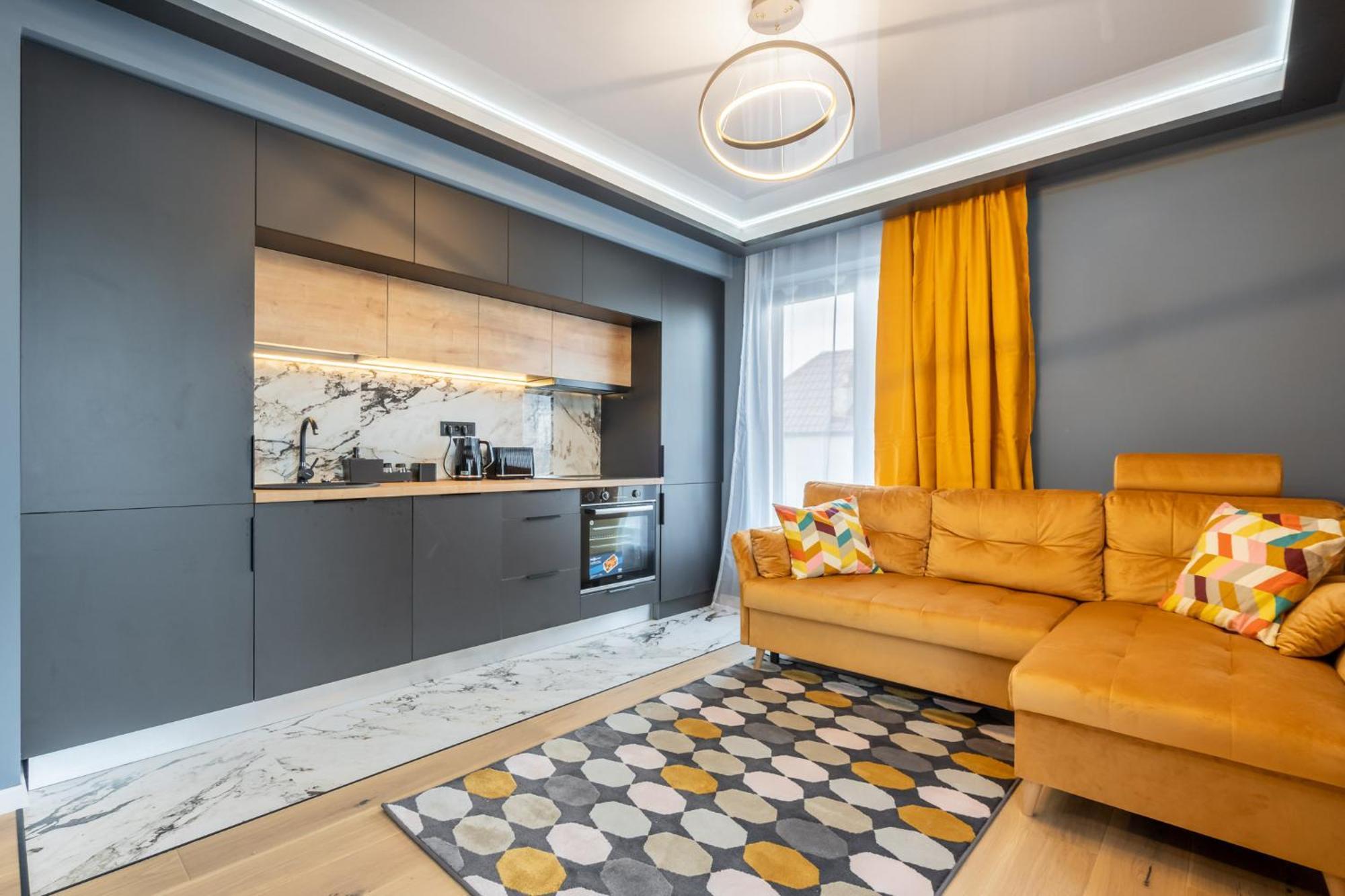 Sunflower - Chic Loft In Tineretului Bucharest Exterior photo