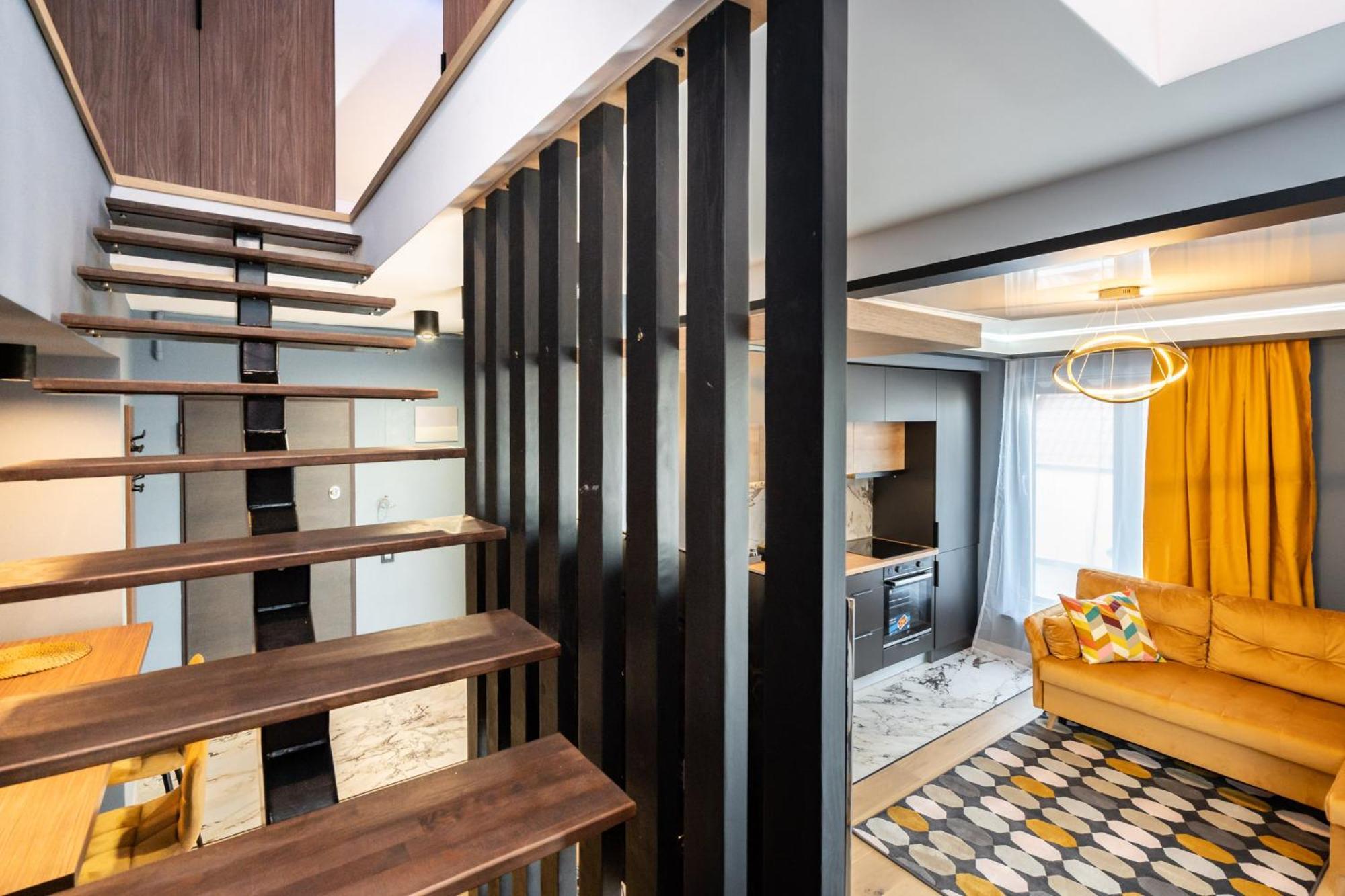 Sunflower - Chic Loft In Tineretului Bucharest Exterior photo